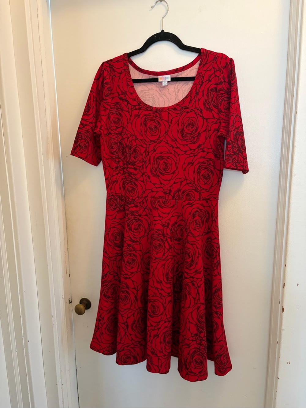 Lularoe Red Black Scribble Rose Nicole Xl Fit & Flare Dress. NWOT